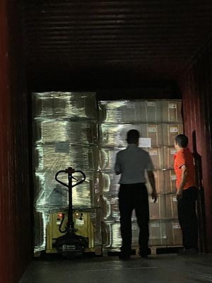 Transparent Book Laminating Film with Heat-Activated Adhesive and 1 Inch Paper Core for Thermal Lamination