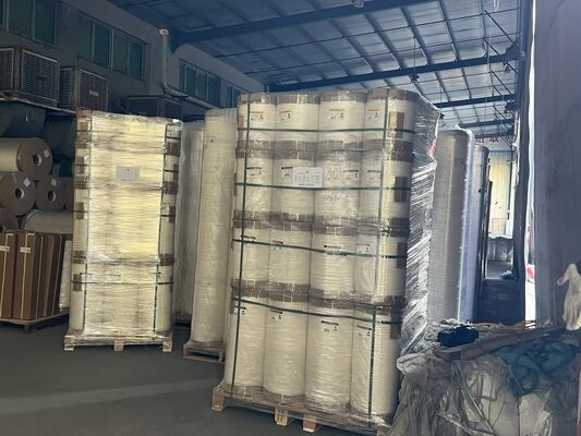 Phim làm mỏng sách cứng với lõi giấy 3 inch để bảo vệ lâu dài