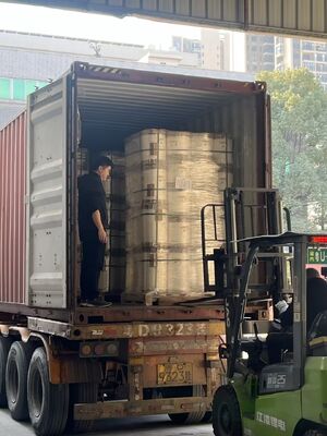 1 inch hoặc 3 inch Core Book Laminating Film Với Tốc độ Lamination lên đến 400m / phút Và Độ dày 11-250 micron Để Bảo vệ Sách