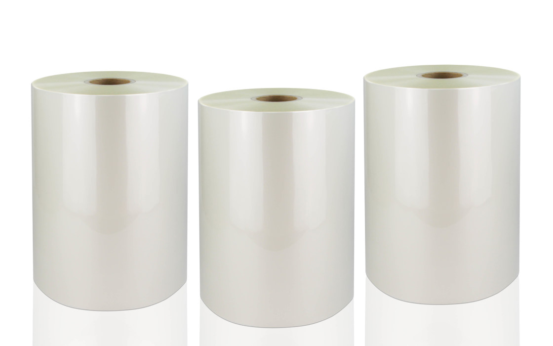 Màng cán nhiệt trong suốt 100% dày 30MICRON với chiều dài 100M - 3000M dùng cho cán kỹ thuật số