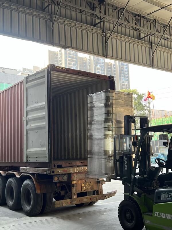 Cuộn phim mạ mạ được xử lý bằng corona kép với chiều rộng từ 100mm đến 2200mm và keo nhiệt cấp thực phẩm