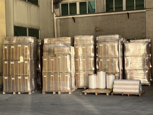 Gloss Lamination Film with 17 to 50 Microns Thickness, Up To 2200 Mm Width, and Above 90 GU Gloss Level